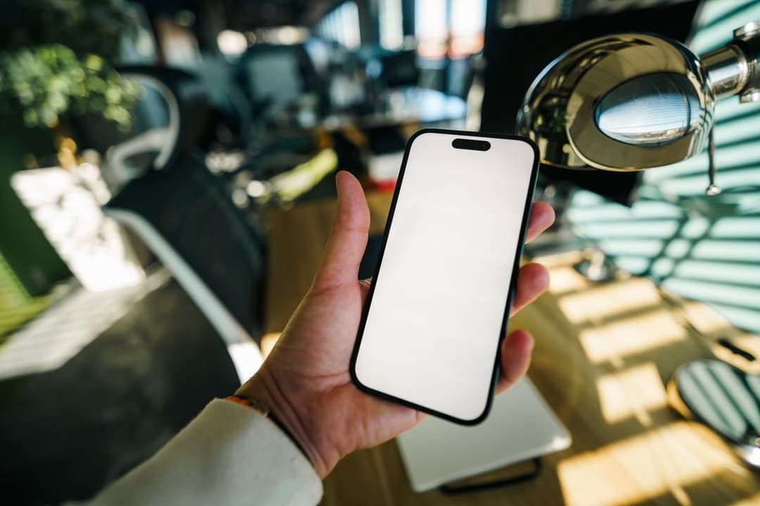 iPhone apps that feel at home on iOS